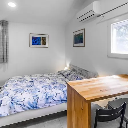 Apartman Lovely In With Wifi